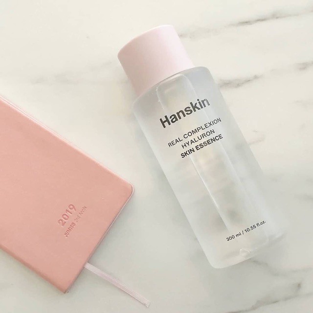 Giảm giá Tinh chất dưỡng ẩm chống lão hoá Hanskin Real Complexion Hyaluron Skin Essence 300ml - Mua Thông Minh
