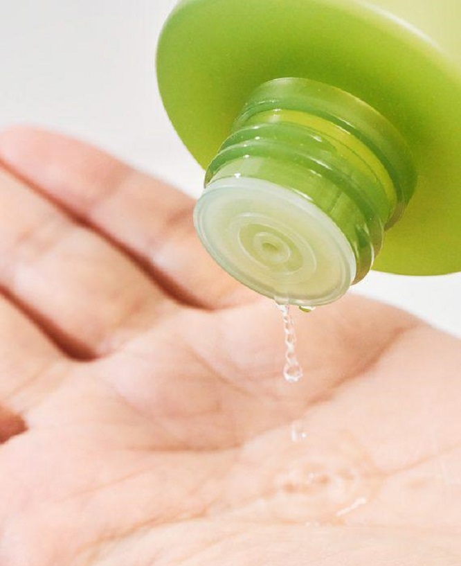 Nước Tẩy Trang Rau Má Prettyskin The Pure Jeju Cica Cleansing Water 500ml |  LYO SHOP - Beauty & Heath